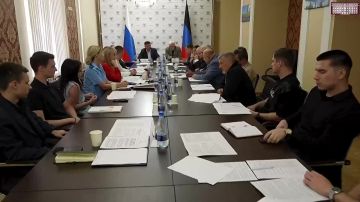 Виктор Ищенко рассказал об итогах обсуждения временного запрета на розничную продажу вейпов в ДНР
