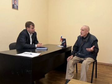 Заместитель председателя Донецкого городского совета Кирилл Рыбаков провёл приём граждан
