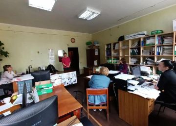 Иван Адамец: Заместитель руководителя Управы Елена Строганова и депутат горсовета Дмитрий Пефтеев встретились с трудовым коллективом Участка №4 Донецкого филиала ЕРФ