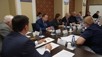 Инициативу поддержали единогласно: Народный Совет ДНР выступил за запрет продажи вейпов в регионе