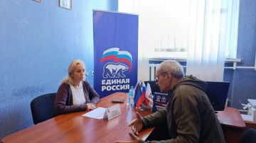 Сегодня,25 сентября, руководитель Управы Петровского внутригородского района Администрации городского округа Донецк Наталья Ивановна Бегуненко провела прием граждан в общественной приёмной Петровского района г. Донецка. На...