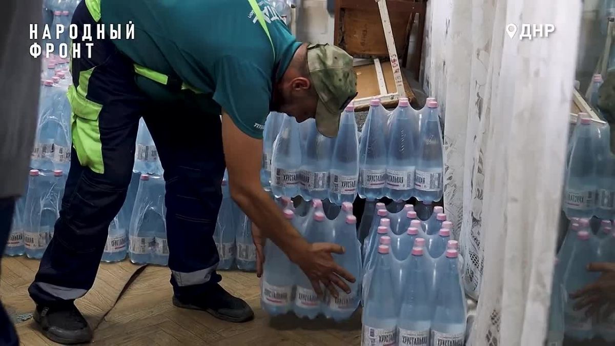 "Вода по расписанию": Народный фронт помог донецкой больнице