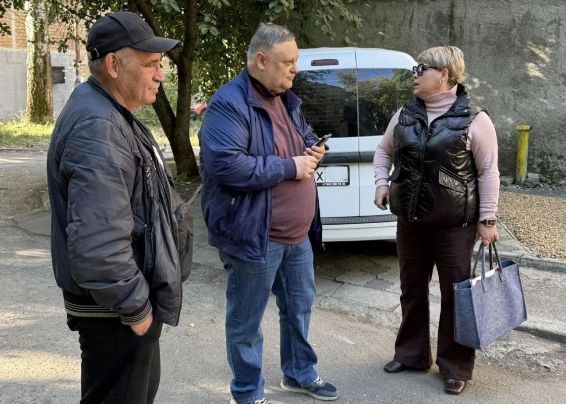 Иван Адамец: В Куйбышевском районе прошла адресная встреча с жителями дома №21 по улице Валерия Арсенова