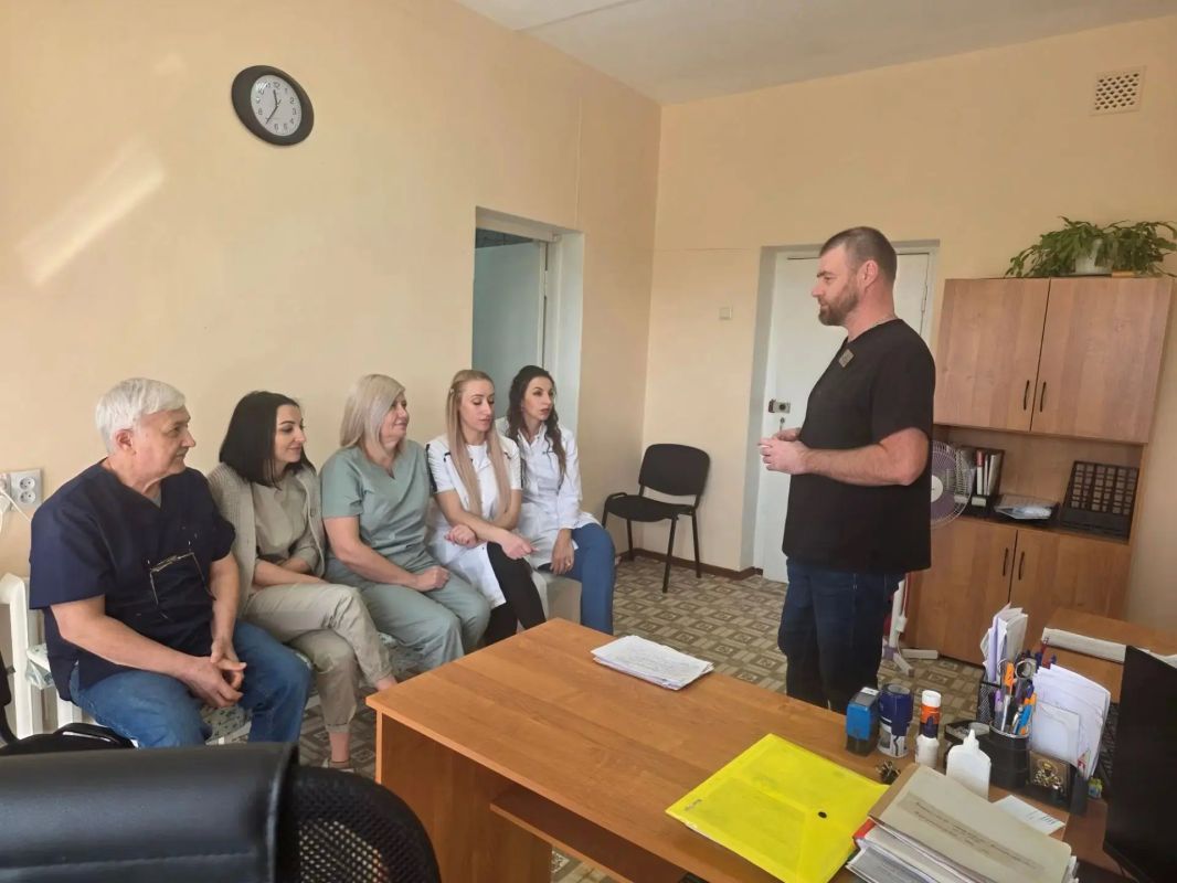 Встреча с коллективом Старобешевской ЦРБ: обсудили важное и ответили на вопросы