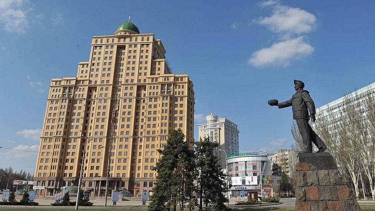 Жители оккупированного ВСУ Краматорска начали эвакуацию в Донецк: подробности