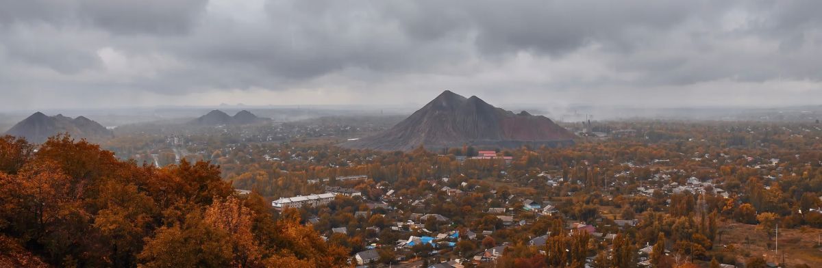 Завтра, 16 октября в ДНР ожидается сильный дождь, гроза и туман — сообщили в ГУ МЧС России по региону
