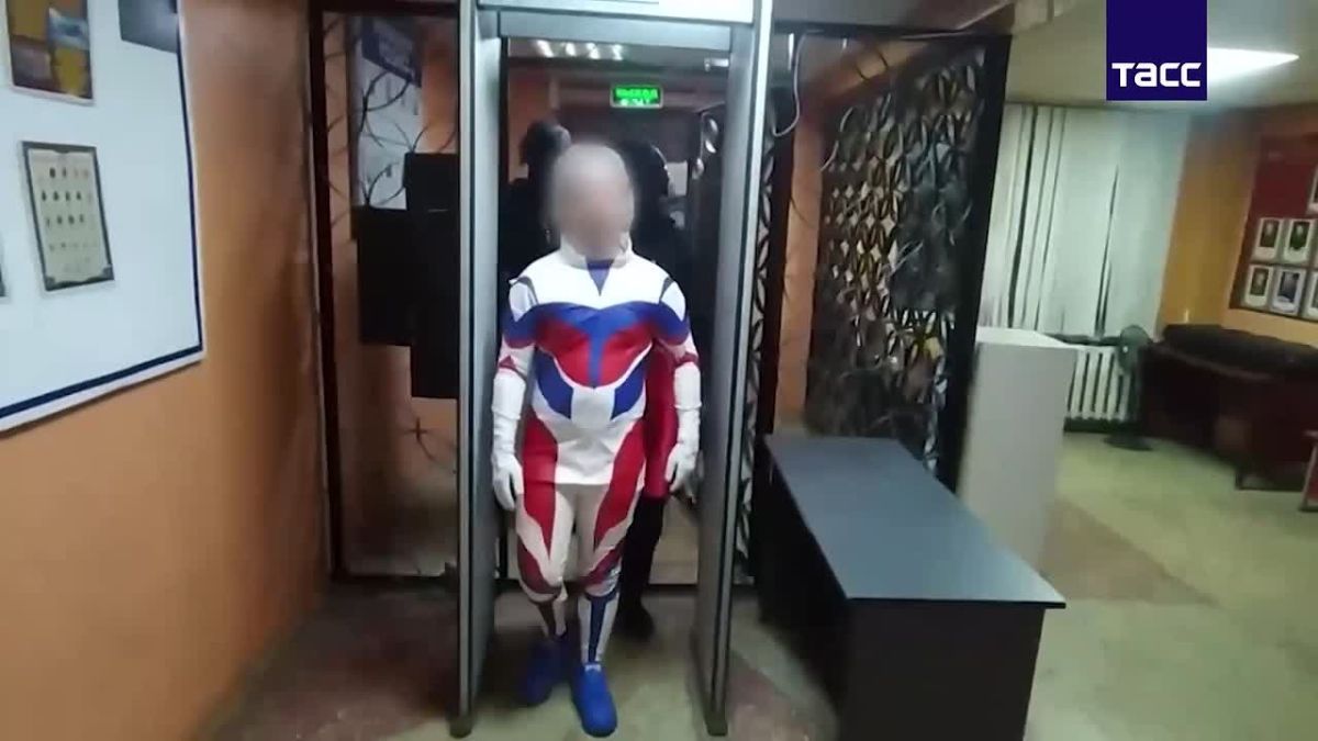 В ДНР на блогера Ивана Золо составили протокол за демонстрацию запрещенной символики, сообщили в МВД по региону
