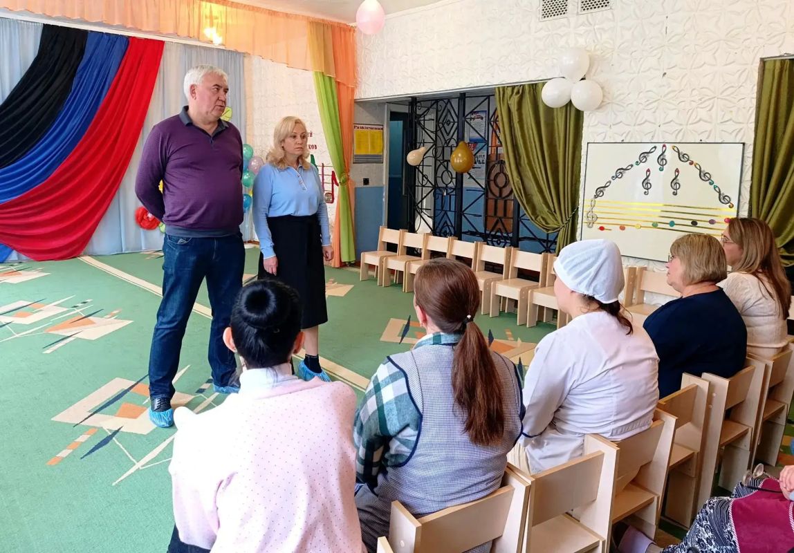 Наталья Бегуненко: По поручению Главы ДНР Дениса Пушилина в Петровском районе продолжаются встречи с населением