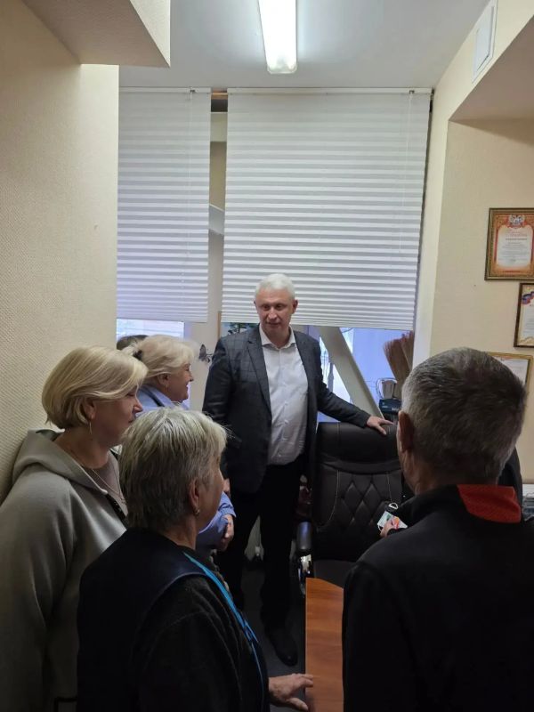 По поручению Главы ДНР Дениса Пушилина в Петровском районе продолжаются встречи с населением