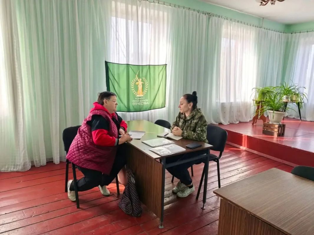 Помощь рядом: в Рассыпном прошла выездная консультация КСВО