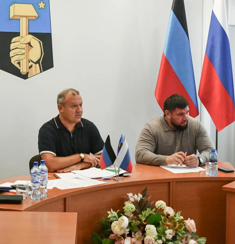 В Донецке обсудили вопросы взаимодействия управ и ресурсоснабжающих предприятий в условиях ЧС